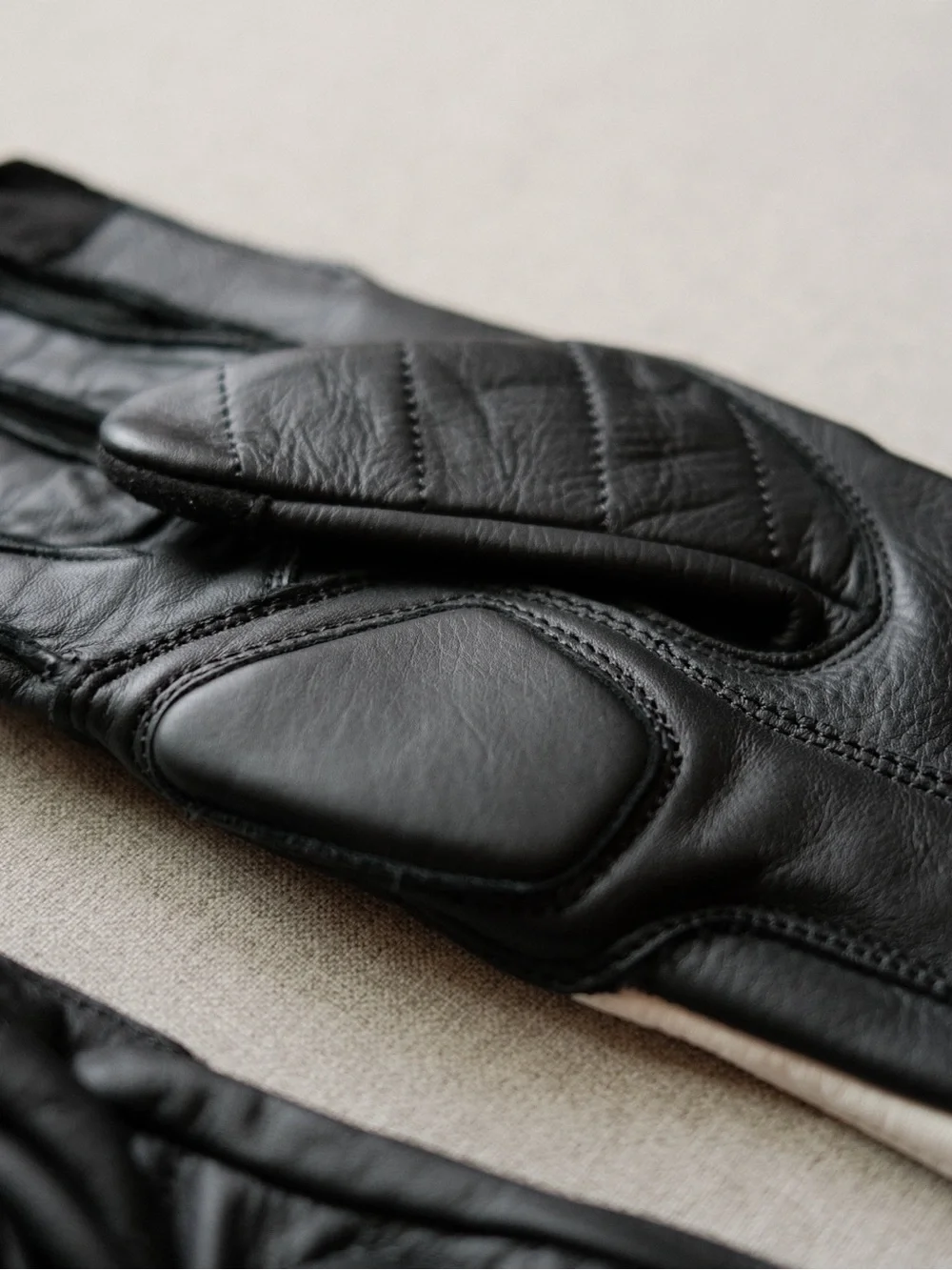 ATWYLD Women’s Black Leather Motorcycle Riding Gloves Size S
